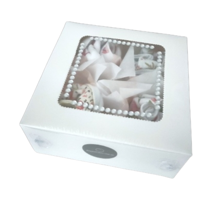 Bib Cupcakes Gift Box - Floral